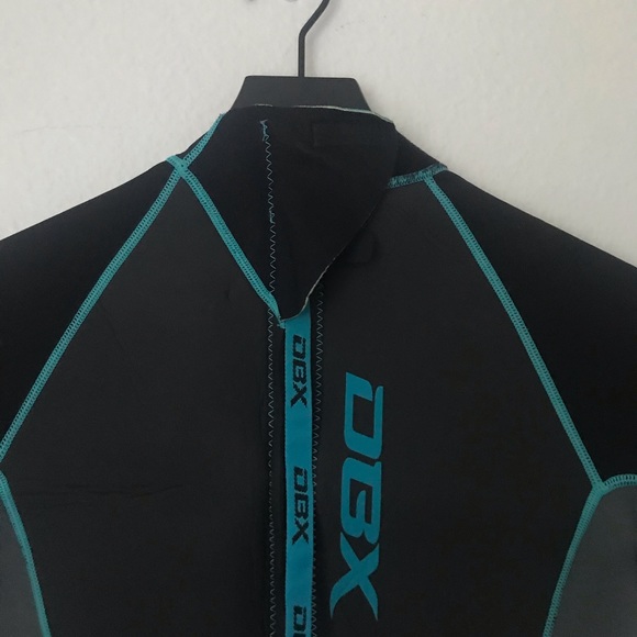 Wetsuit - Picture 3 of 5